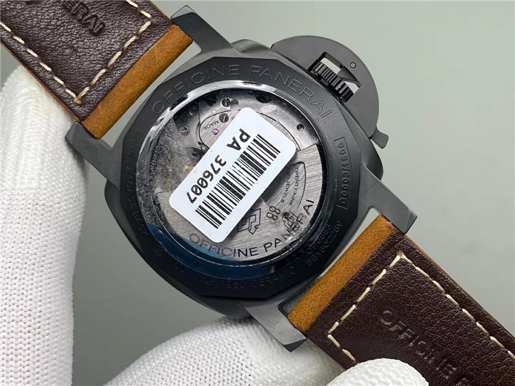 VS厂441是沛纳海(PANERAI)中最畅销的款式腕表机芯