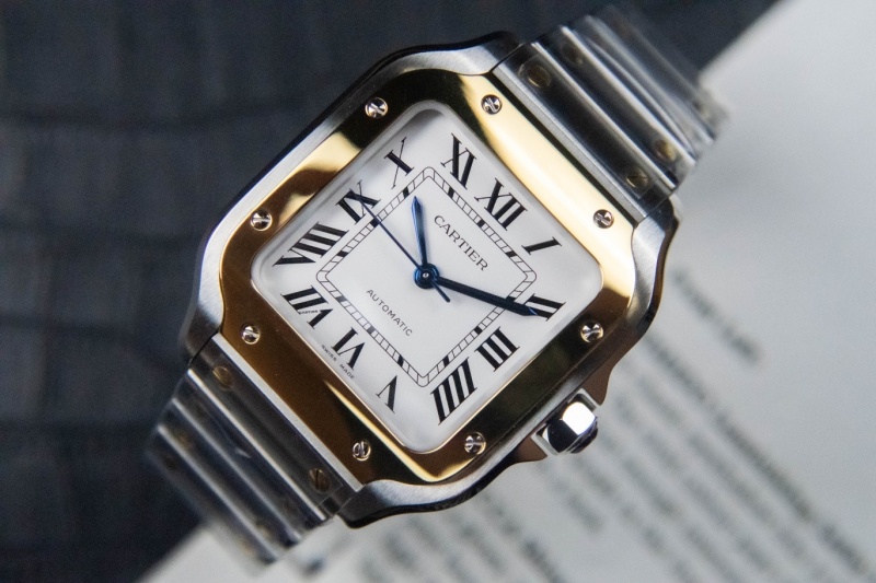 Cartier卡地亚Santos山度士系列复刻手表外壳