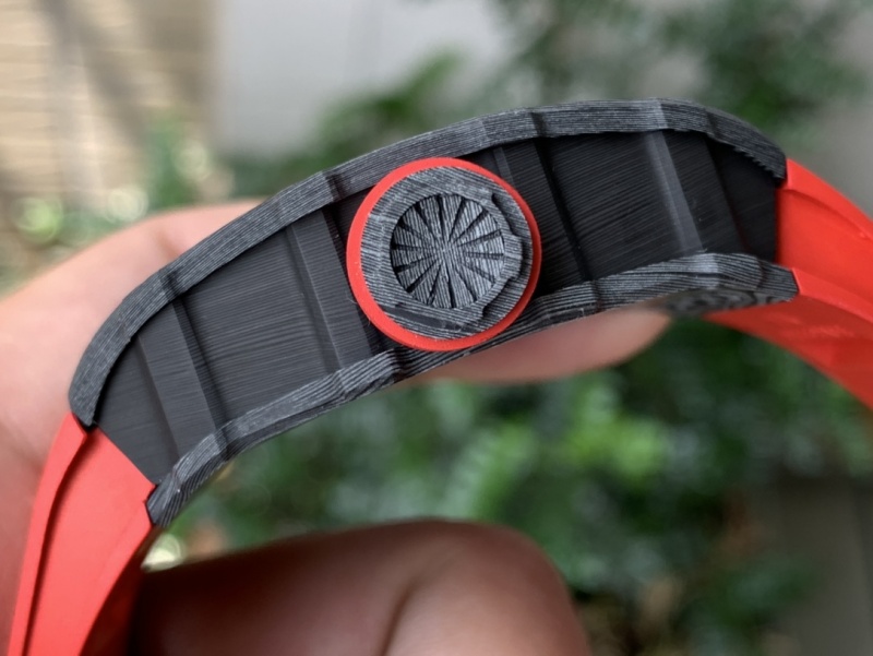高仿理查德米勒 RM-35最强进口原纹碳纤维腕表表冠