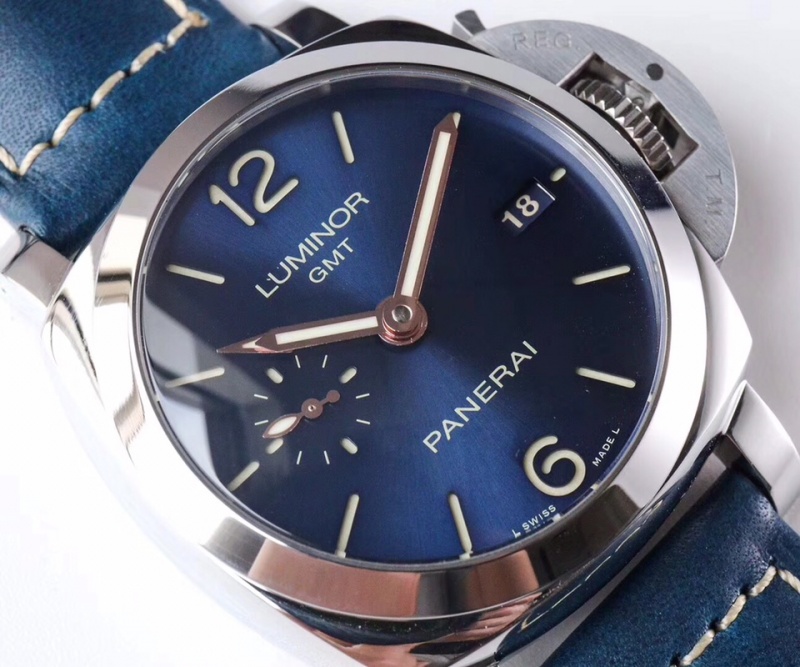 VS沛纳海PAM00688蓝色复刻高仿腕表表镜