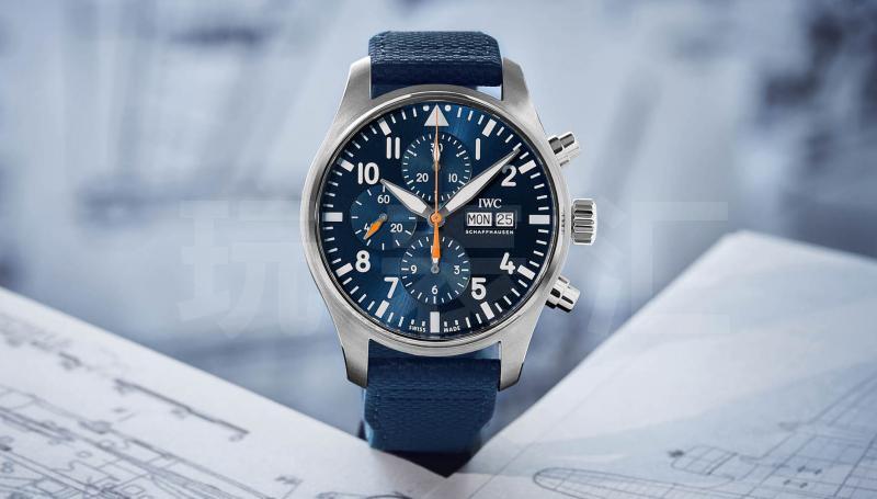 万国表飞行员系列计时腕表“蓝队长”特别版（型号：IW377729）